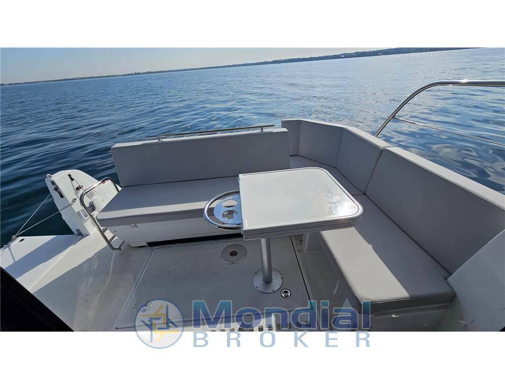 Beneteau Antares 11