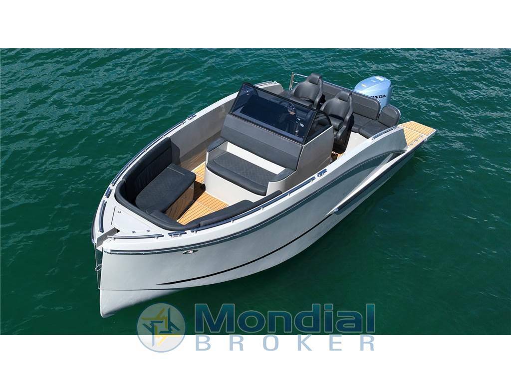 Maxima 700 sport
