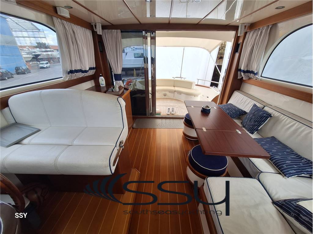 Apreamare 48 hard top