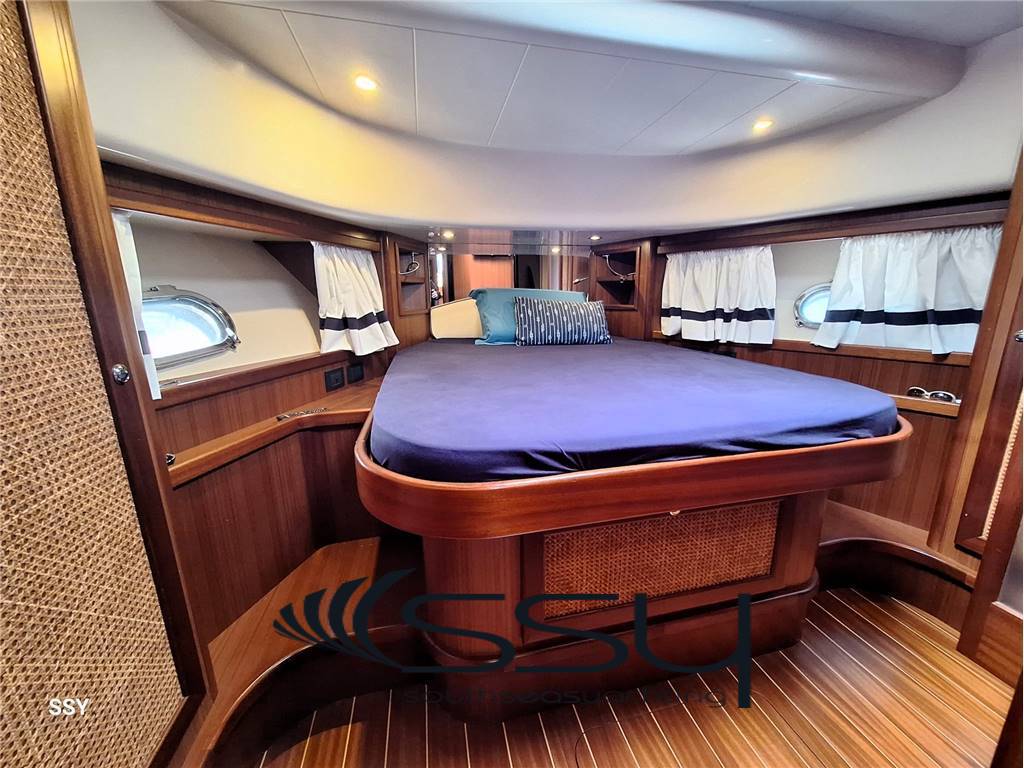 Apreamare 48 hard top