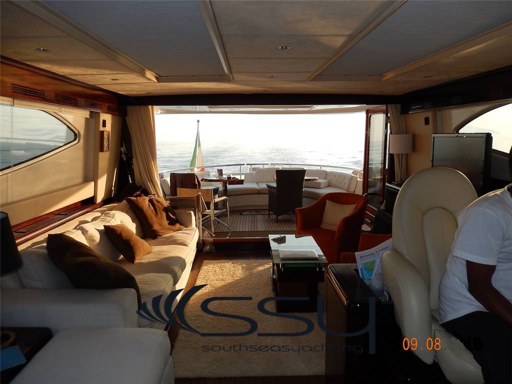 Pacific shipyard Prestige s205