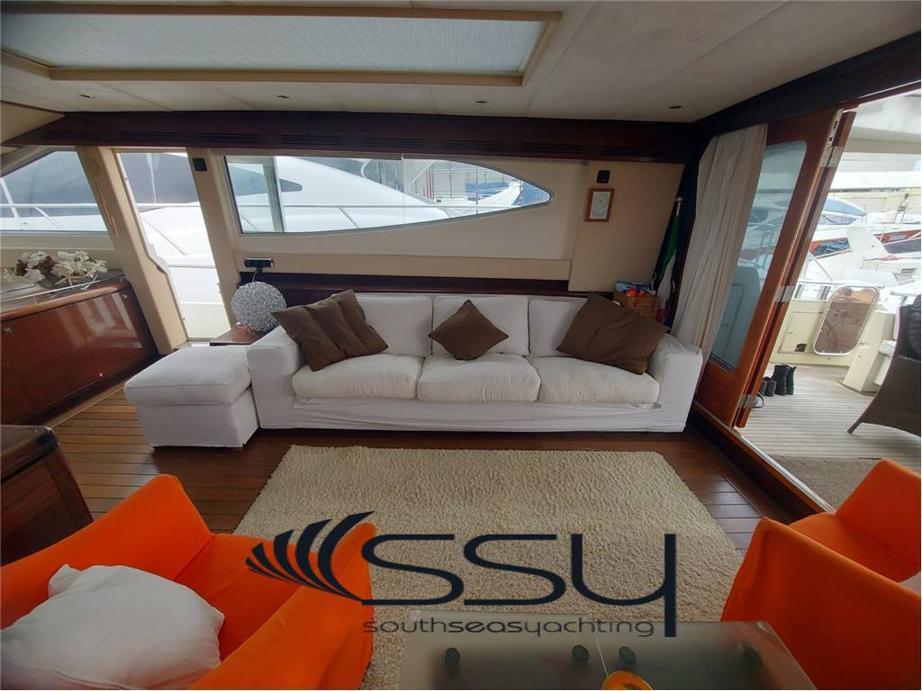 Pacific shipyard Prestige s205