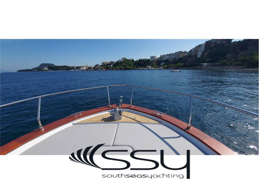 Cantieri tirrenia Gozzo viveur 28 cabin