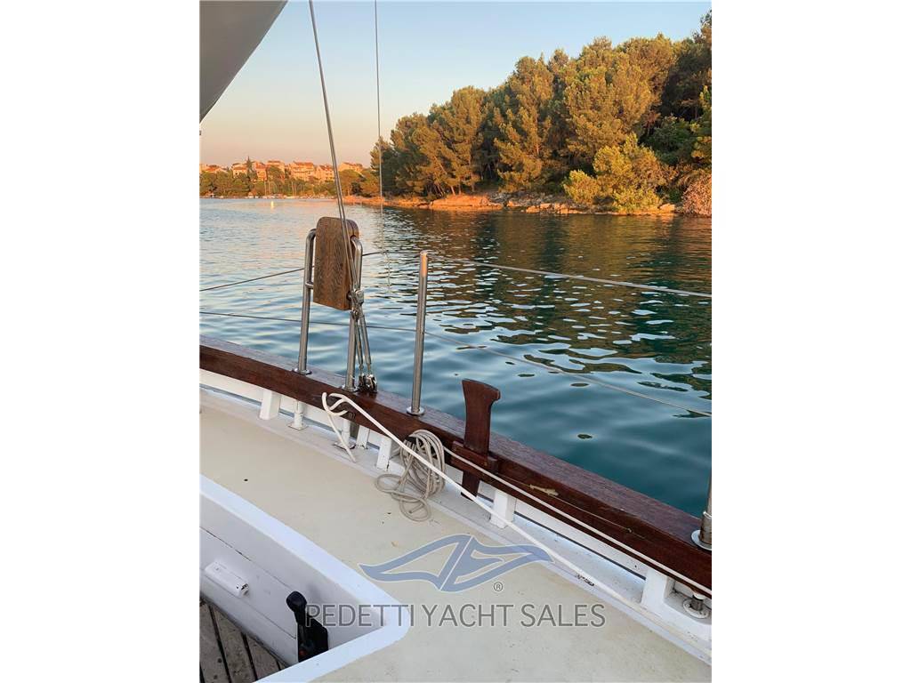 Custom Tahiti ketch