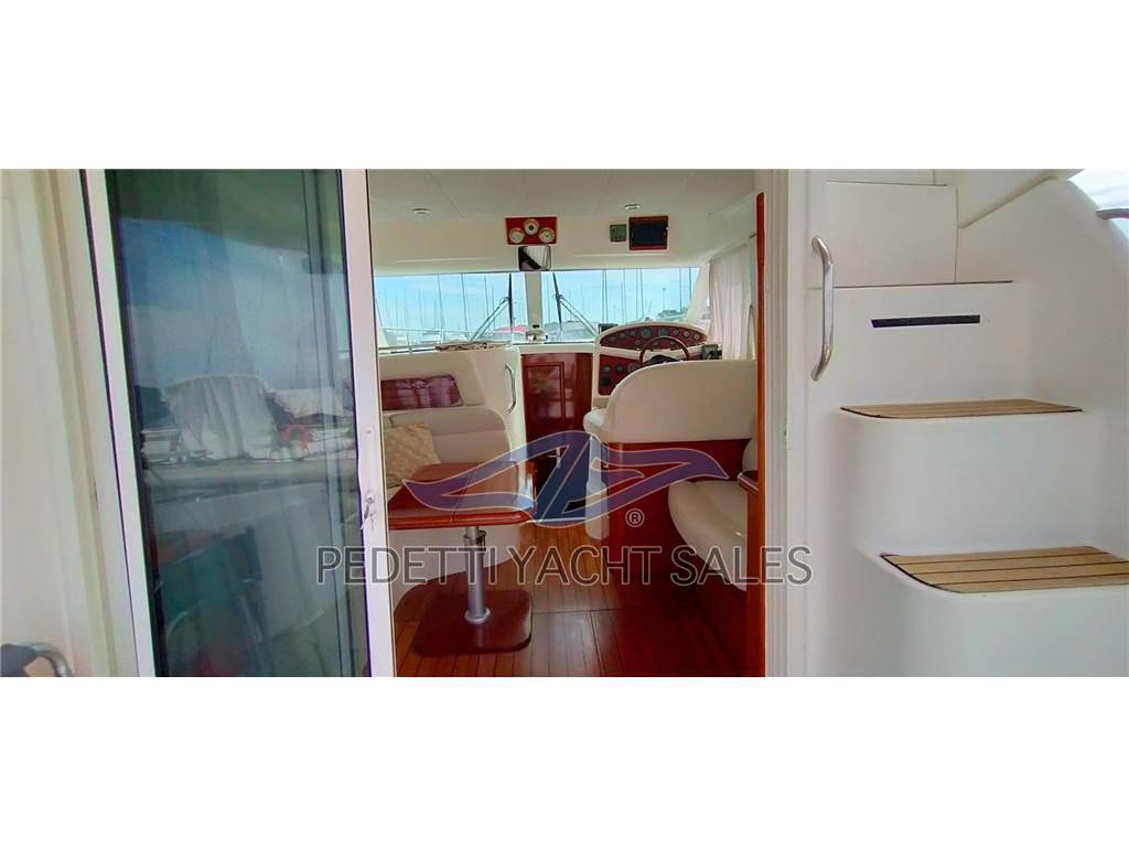 Jeanneau Prestige 32'
