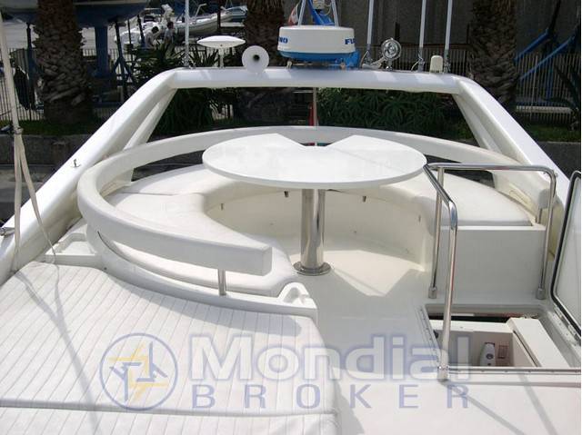 Ferretti 53' fly