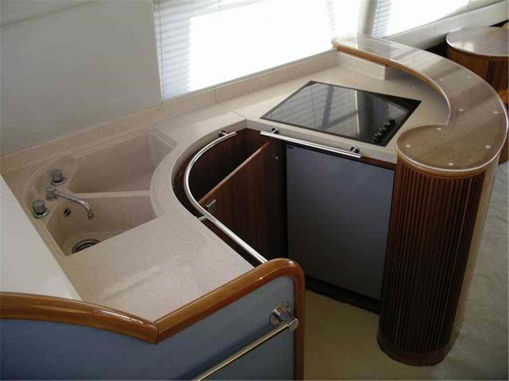 Azimut 50' fly