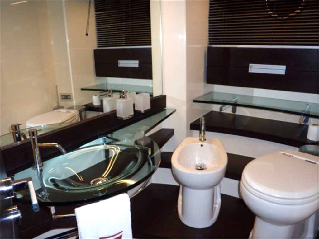 Azimut 68 s