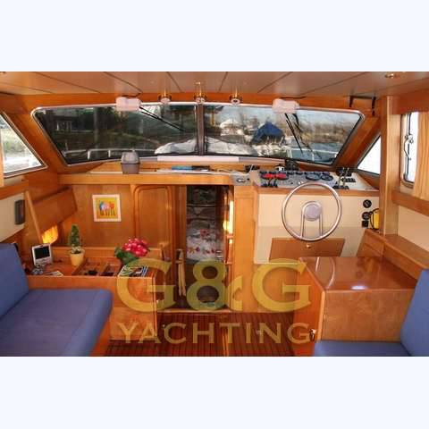 Piantoni Hurricane 35