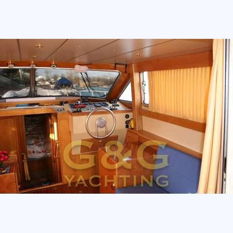 Piantoni Hurricane 35