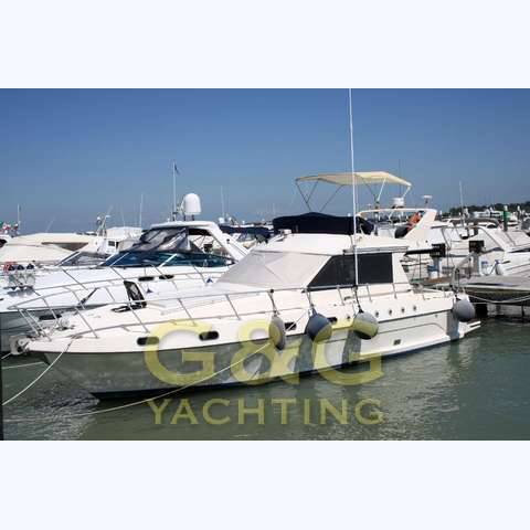 Piantoni Hurricane 35 fly