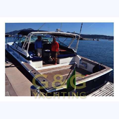 Bertram yacht 46' moppie