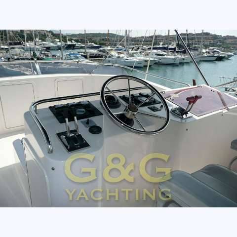 Riviera 39' fly