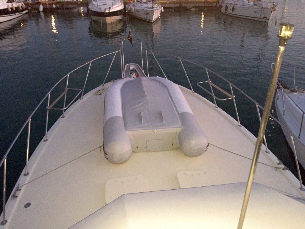 Hatteras 45