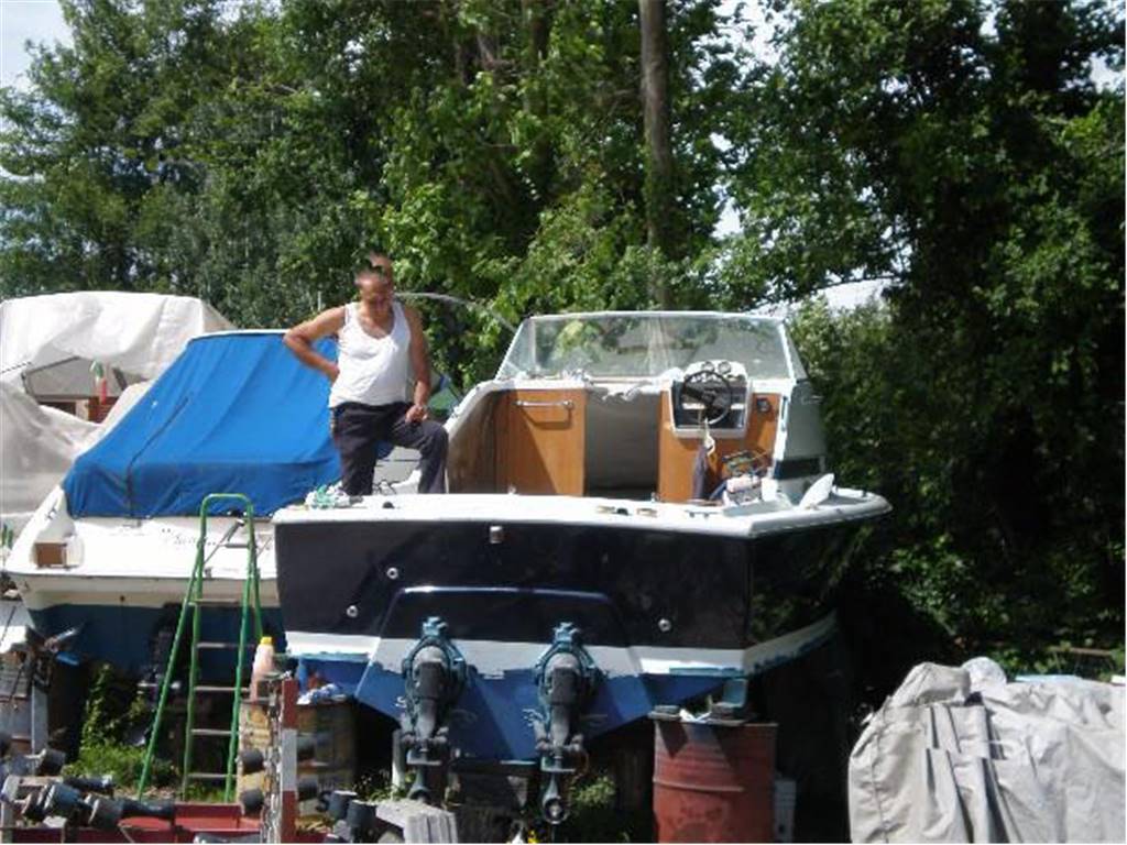 Bertram yacht Bahia mar 25'