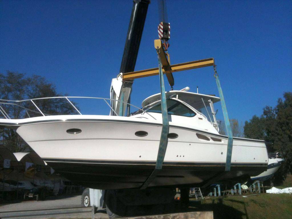 Tiara 3200