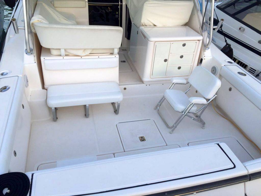 Tiara 3200
