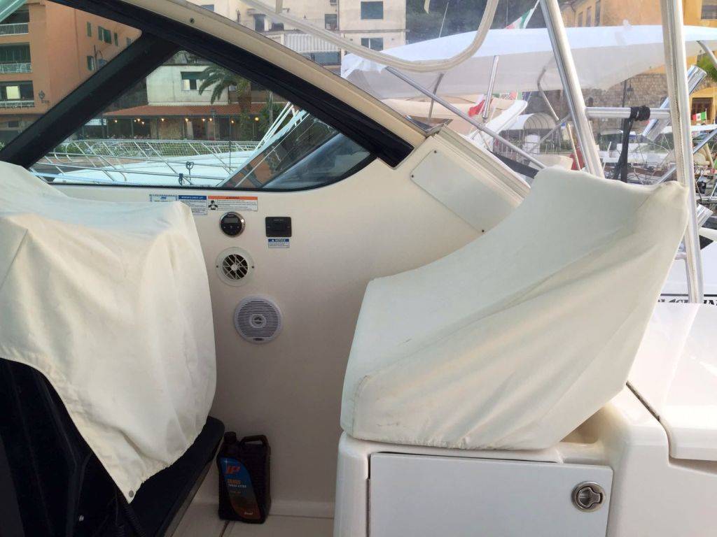 Tiara 3200