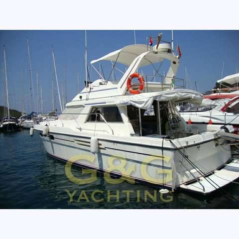 Marine project Princess 415 fly