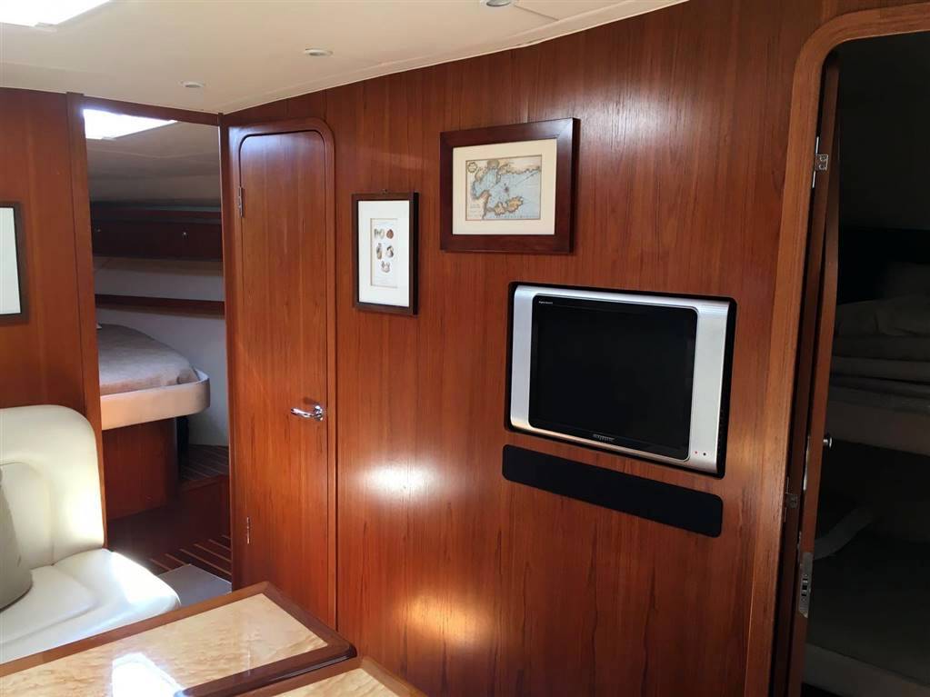 Tiara 4200