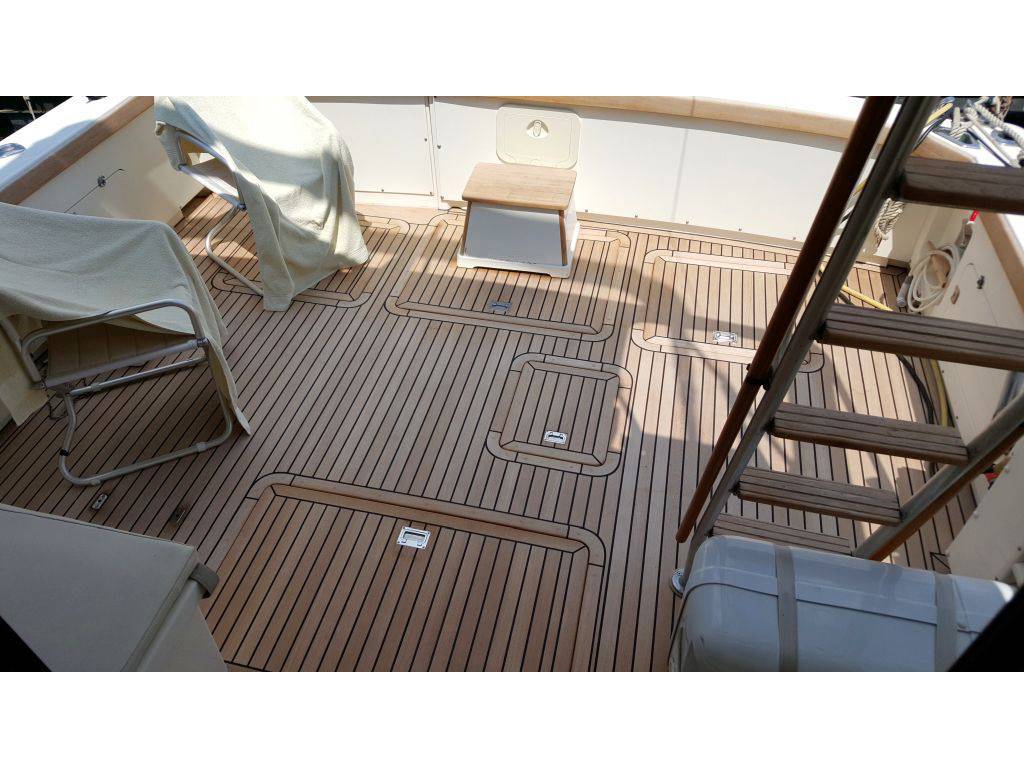 Bertram yacht Bertram 37 convertible
