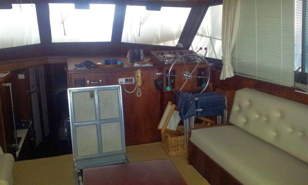 Hatteras 43