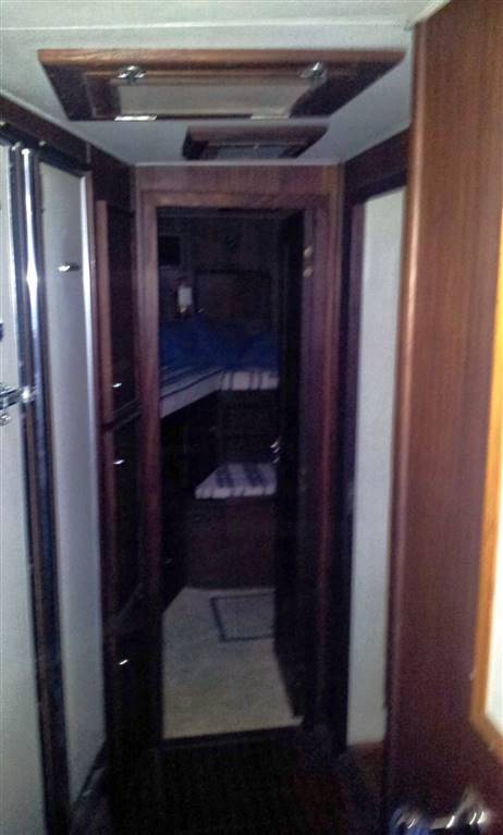 Hatteras 43