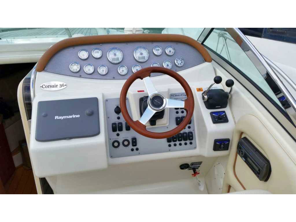 Chris craft 36 corsair