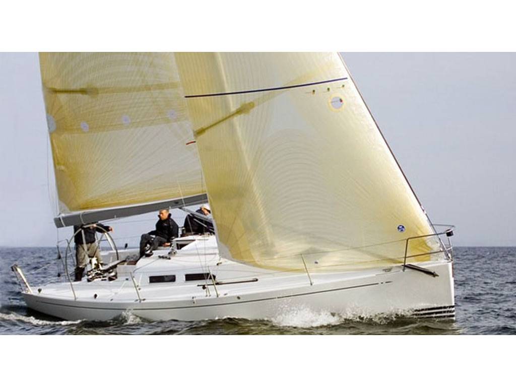 X yacht X 35 one design