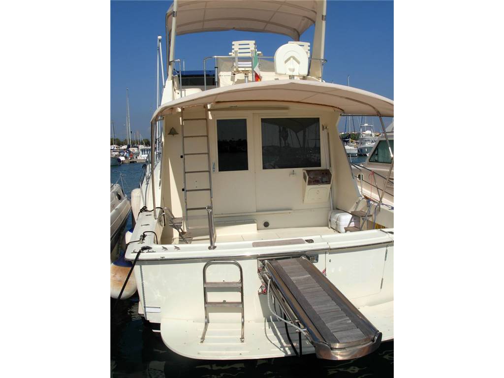 Hatteras 45 '