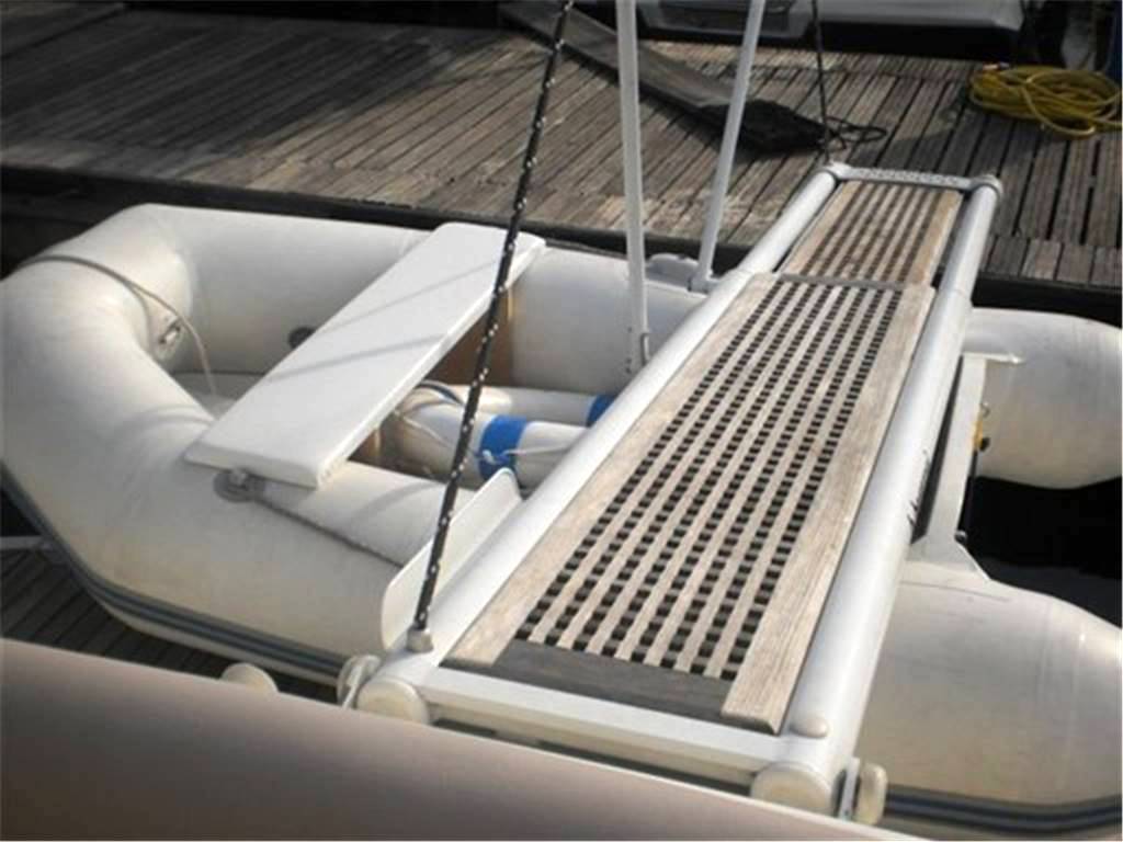 Sealine 42 ̸ 5 fly