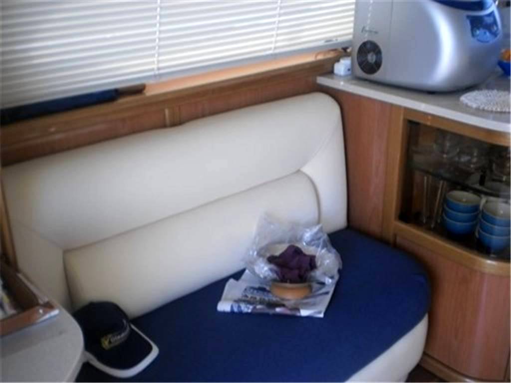 Sealine 42 ̸ 5 fly