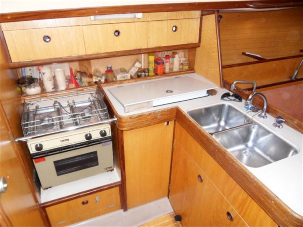 Beneteau Oceanis 350