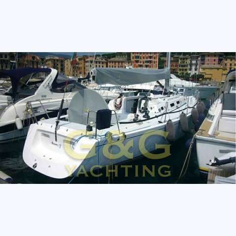 J boat J-133