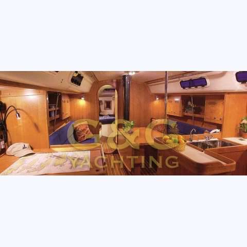 J boat J-133