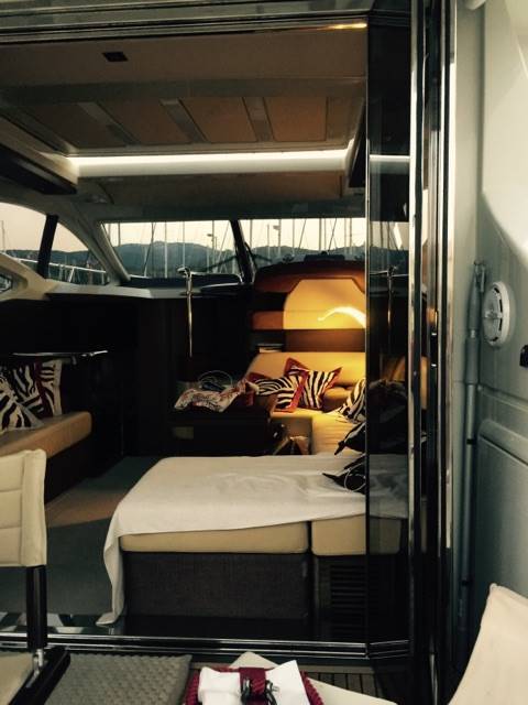 Azimut 43 s