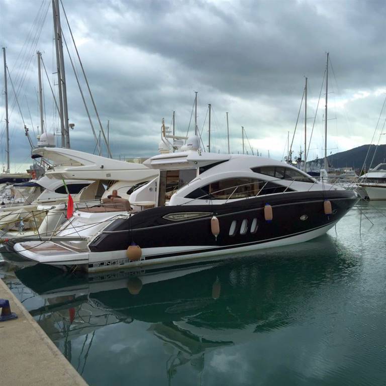 Sunseeker Predator 52