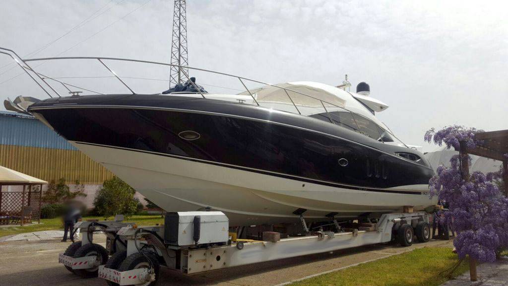 Sunseeker Predator 52