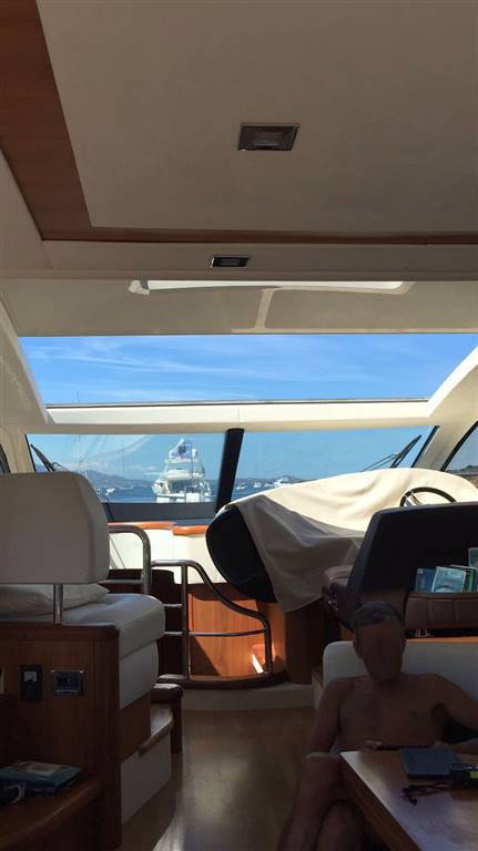 Sunseeker Predator 52
