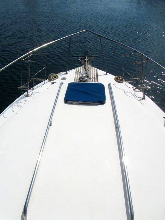 Sea ray 340 sedan bridge