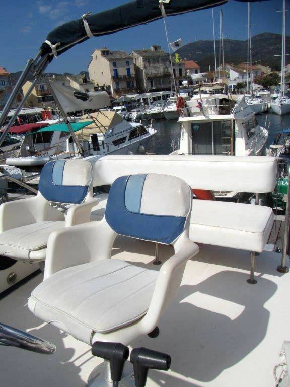 Sea ray 340 sedan bridge