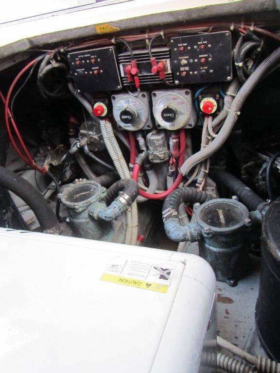Sea ray 340 sedan bridge