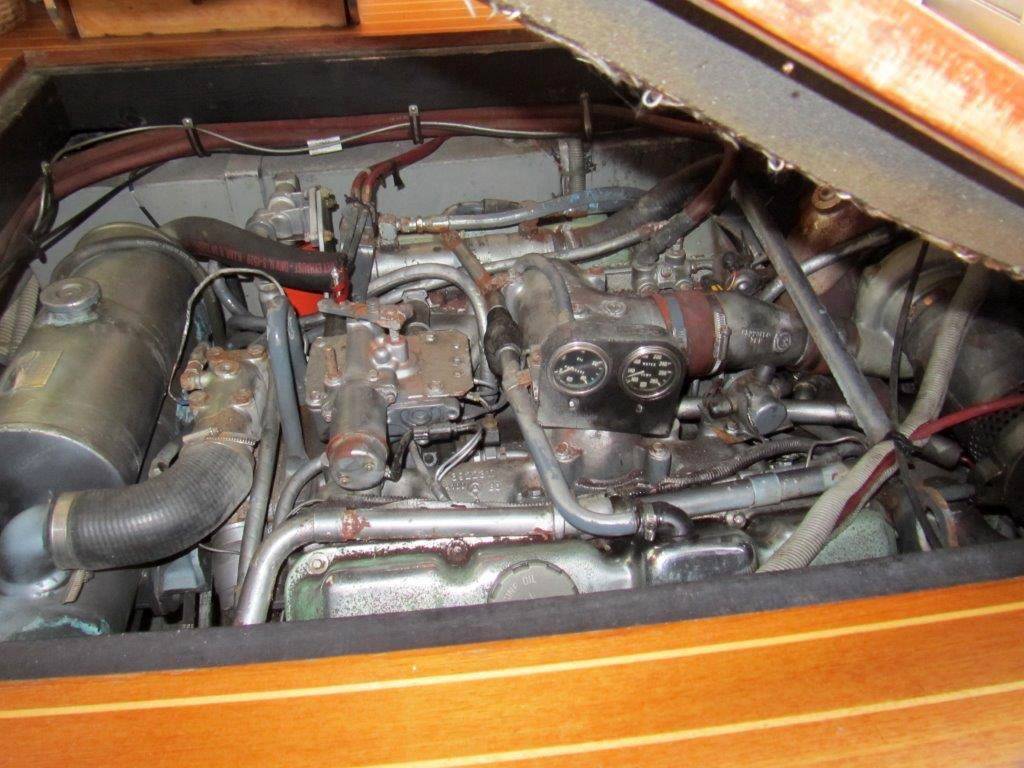 Sea ray 340 sedan bridge