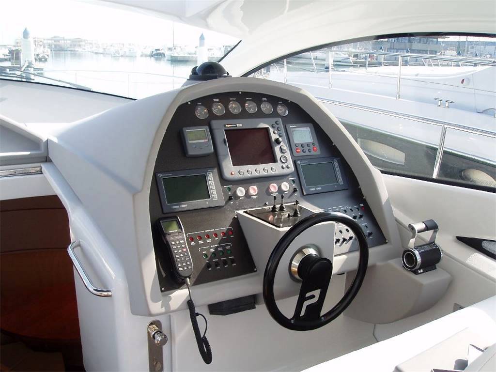 Pershing 46 ht