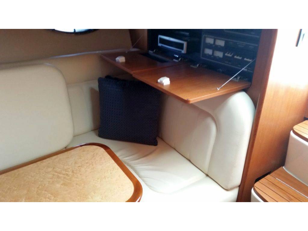 Tiara 3600 open