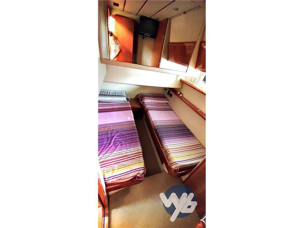 Ferretti yachts 53