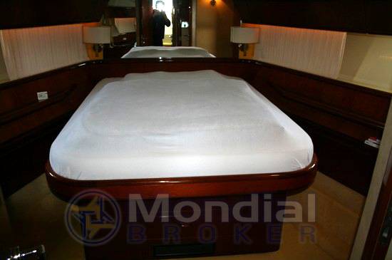 Ferretti 165 fly