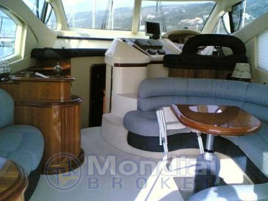 Azimut Az 46