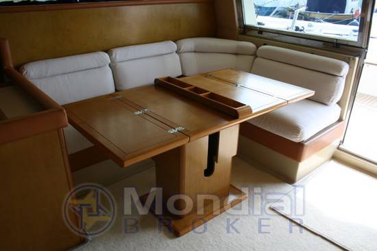 Ferretti 44 s