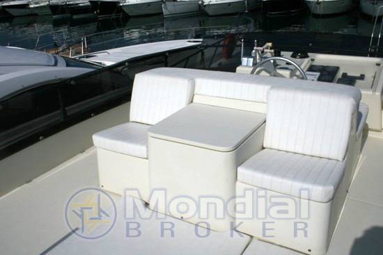 Ferretti 44 s